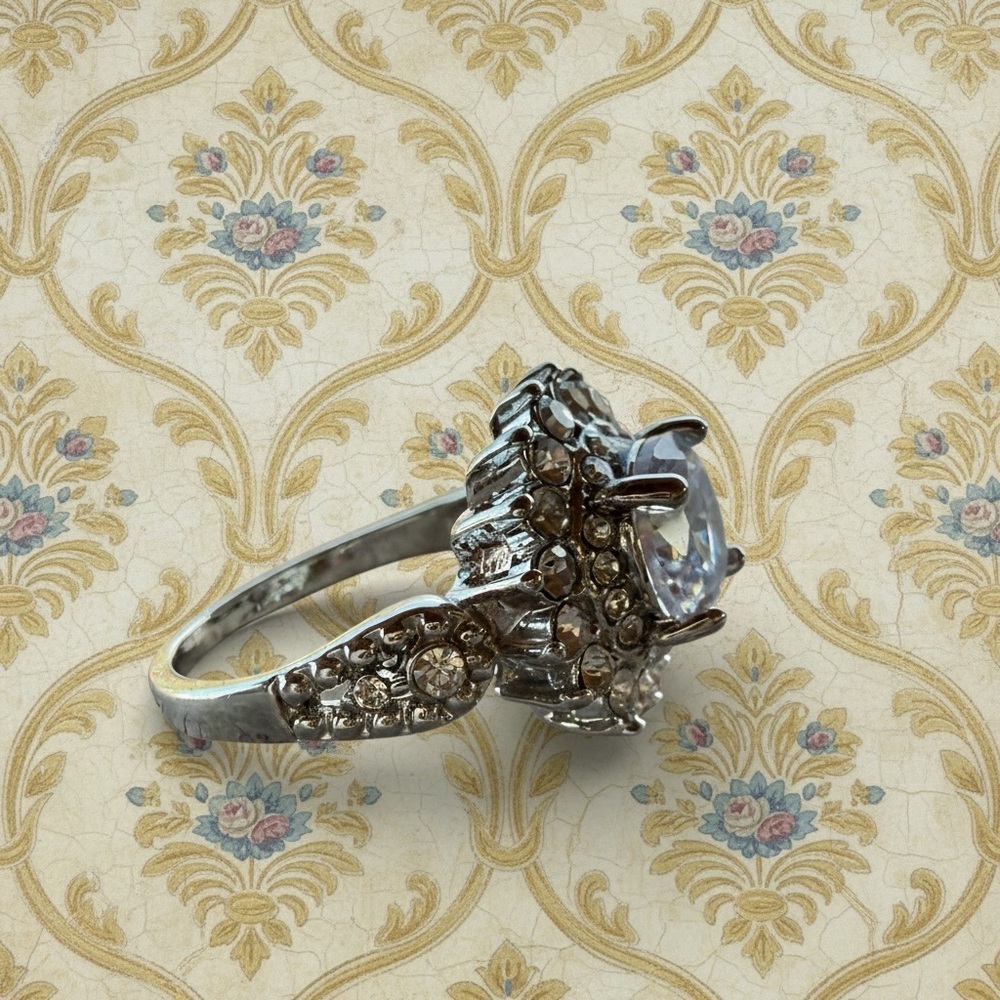 Cocktail Ring size 7.5 Silver Mossanite​​​ - Picture 3 of 5